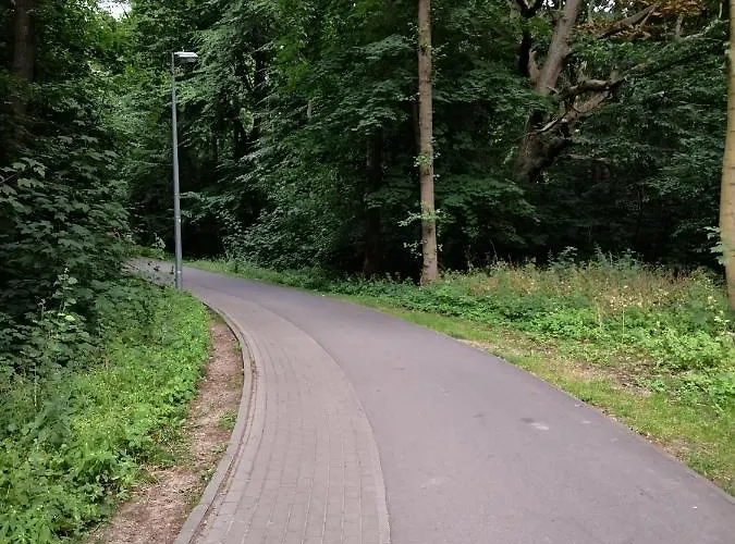 아파트 Pool & Leisure Polanki Park