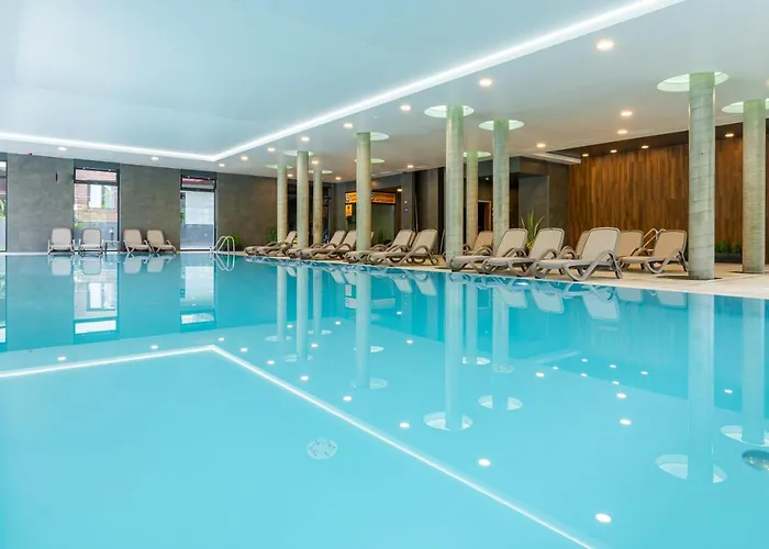 Pool & Leisure Polanki Park * קולובז'ג