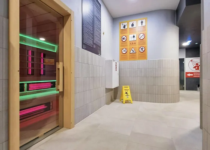 Pool & Leisure Polanki Park * קולובז'ג